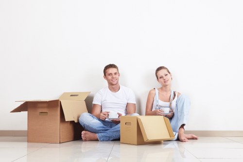 Packing and loading support for a Hampstead move